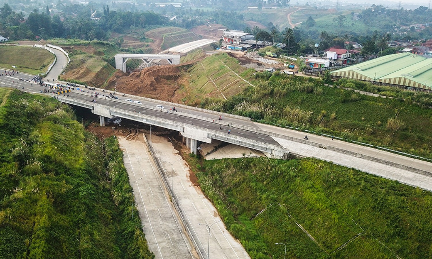 PUPR Tawarkan Badan Usaha Ikut Bangun Jalan Tol dan Jembatan