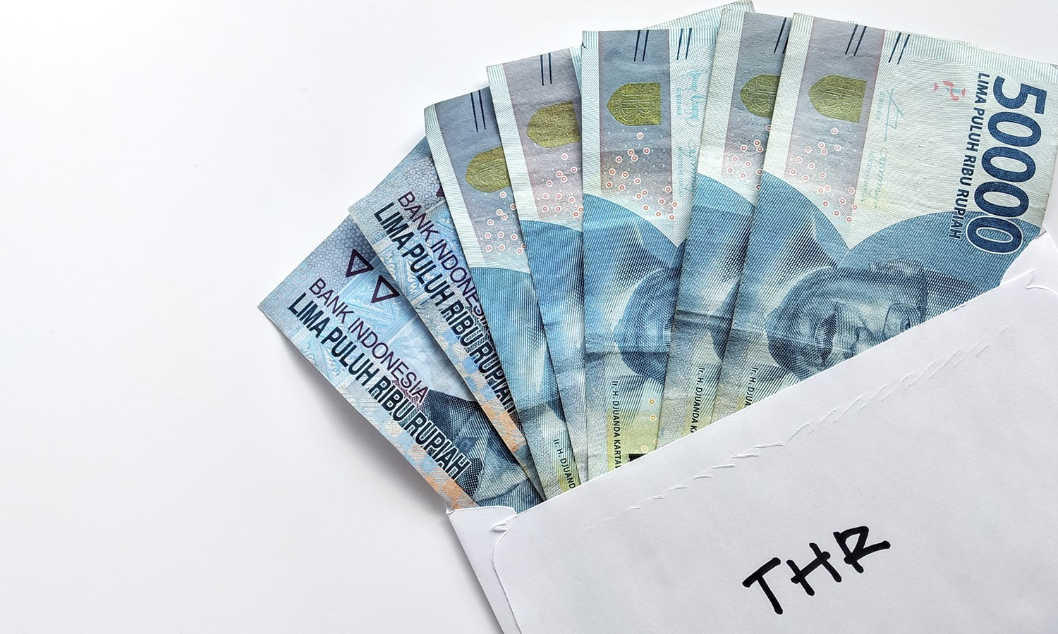 Serikat Buruh Sesalkan <i>Outsourcing</i> PLN Tak Bayar THR Penuh