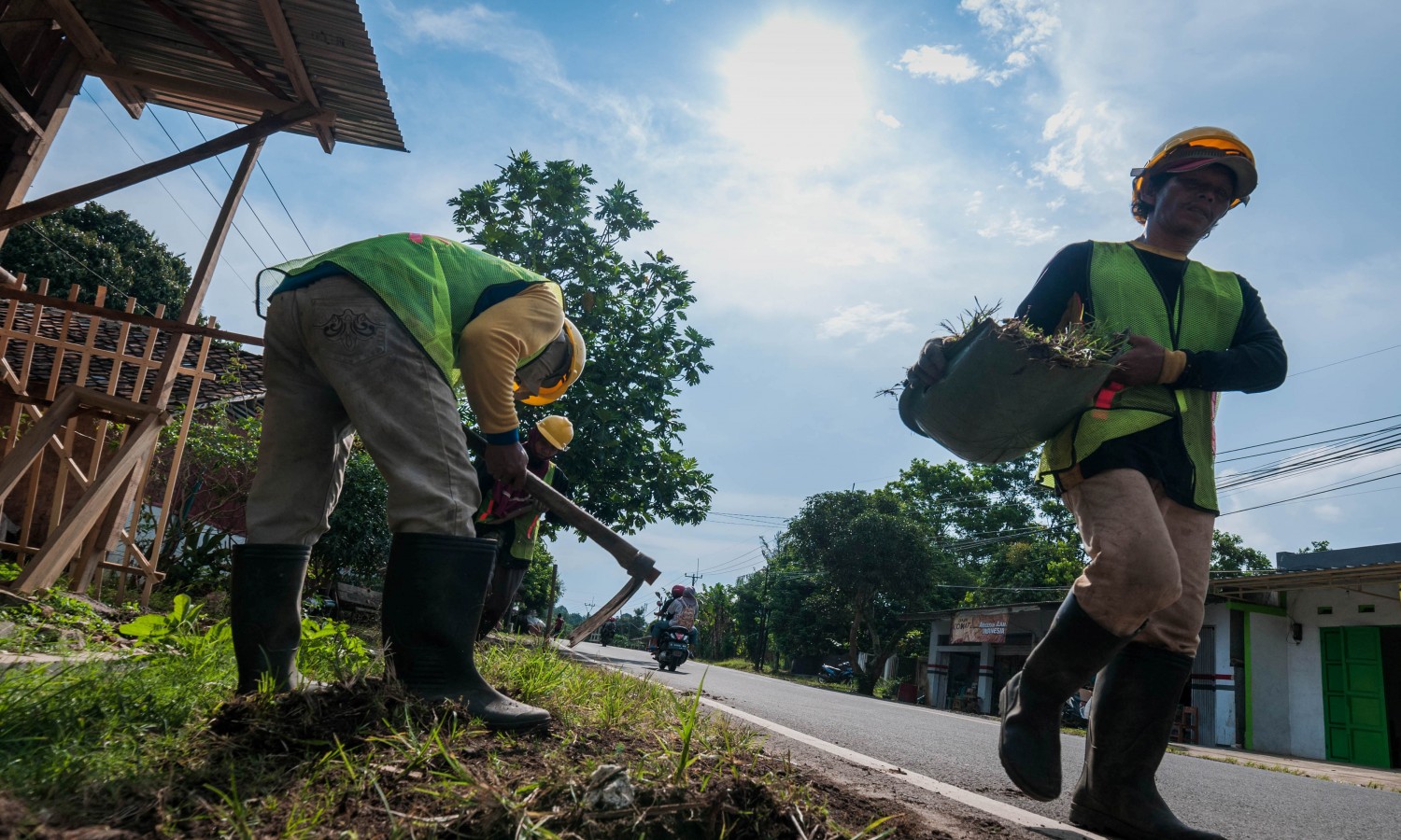 Padat Karya Jalan Dan Jembatan Serap 230 Ribu Tenaga Kerja
