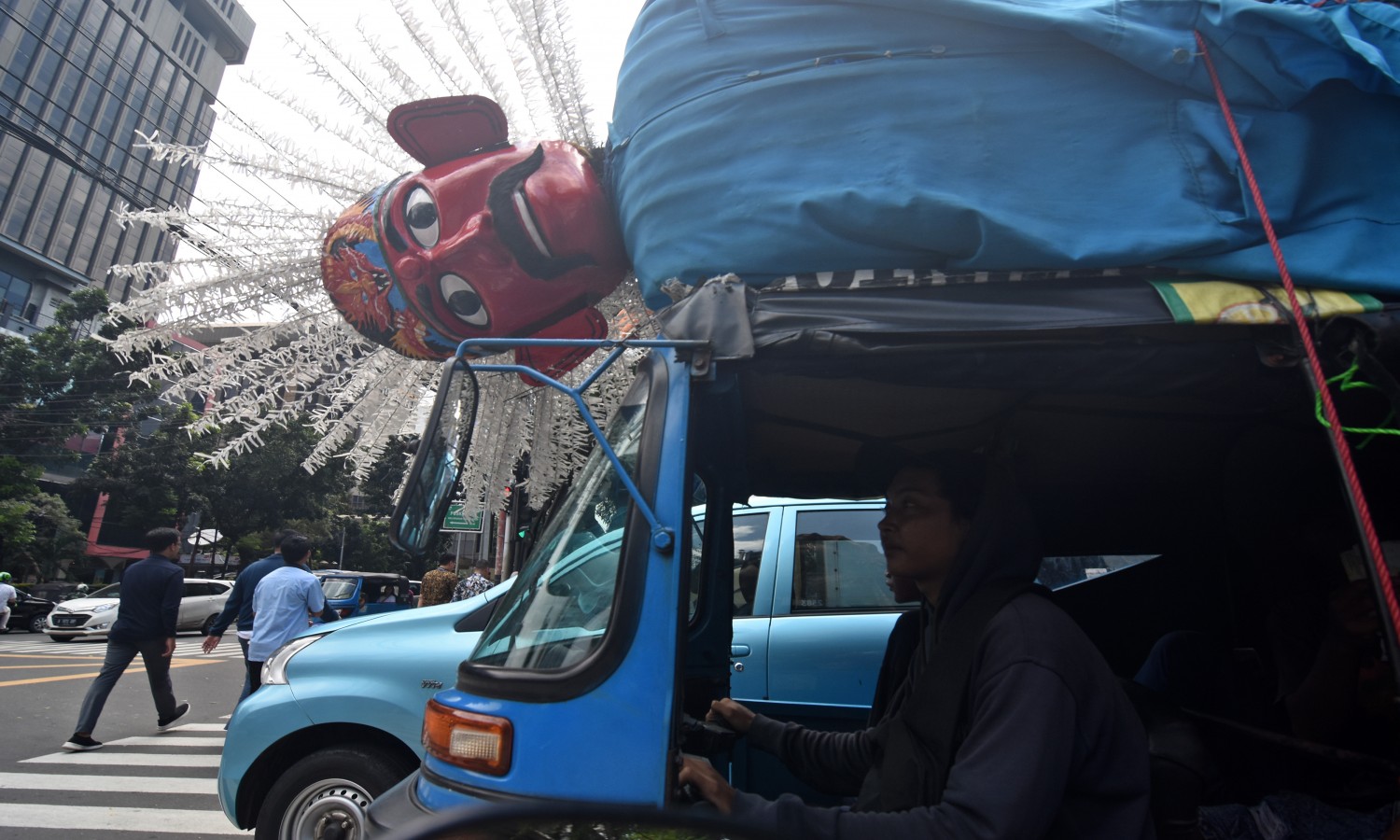 Pengamen Ondel-ondel Dan Eksploitasi Ikon Budaya Betawi