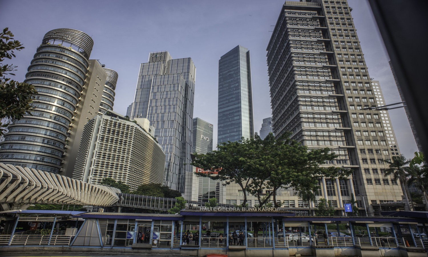 Ekonomi RI Perlu Tumbuh 6% Agar Keluar Dari <i>Middle Income Trap</i>