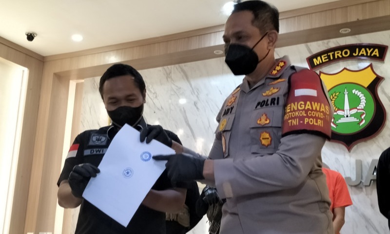 Polisi Tangkap AH, Dokter Gagal Yang Mencatut Nama Presiden