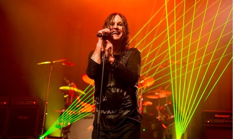 Ozzy Kumpulkan Dewa Gitar Di Album Baru