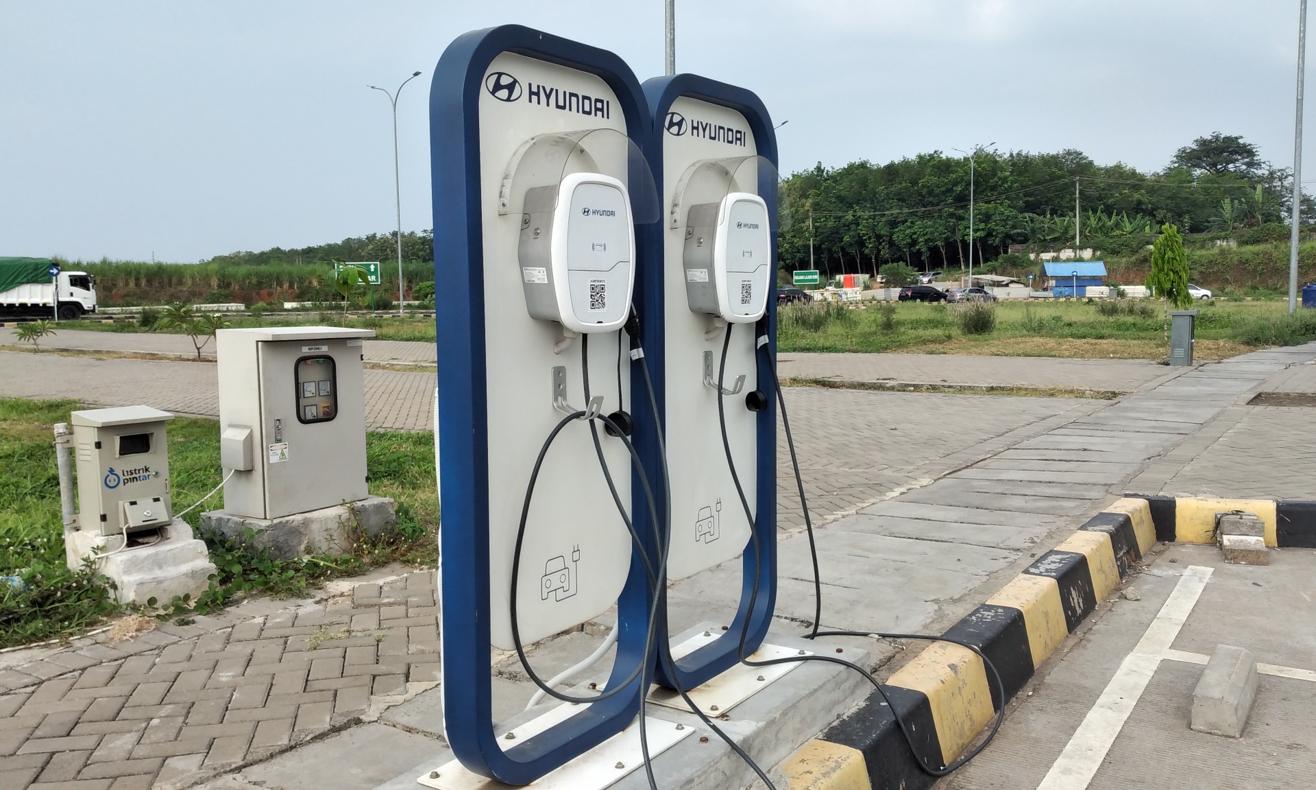 Kulak-kulik Mobil Listrik
