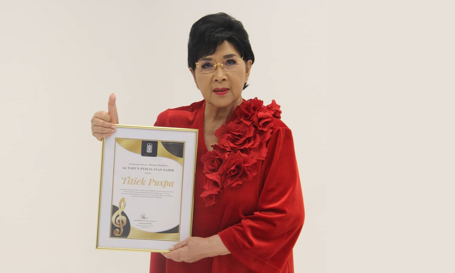 69 Tahun Bermusik, Titiek Puspa Rilis Album Di Platform Digital
