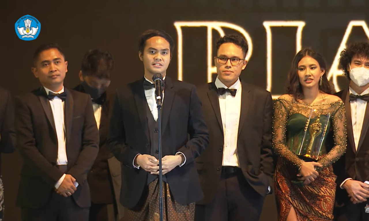 <i>Nussa, Laut Memanggilku, Penyalin Cahaya</i> Raih Piala Citra