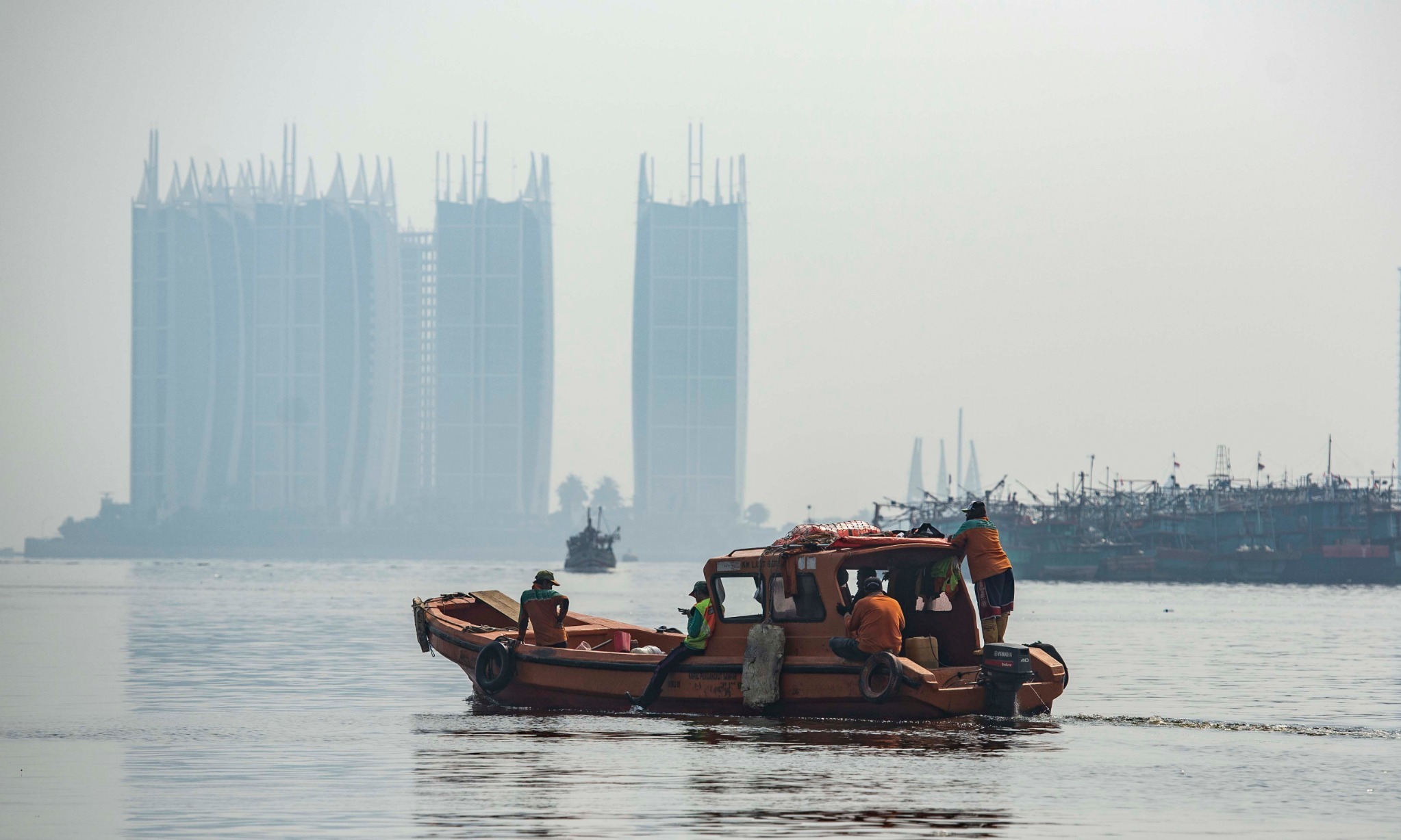 Buang Limbah Parasetamol, Dua Perusahaan Kena Sanksi