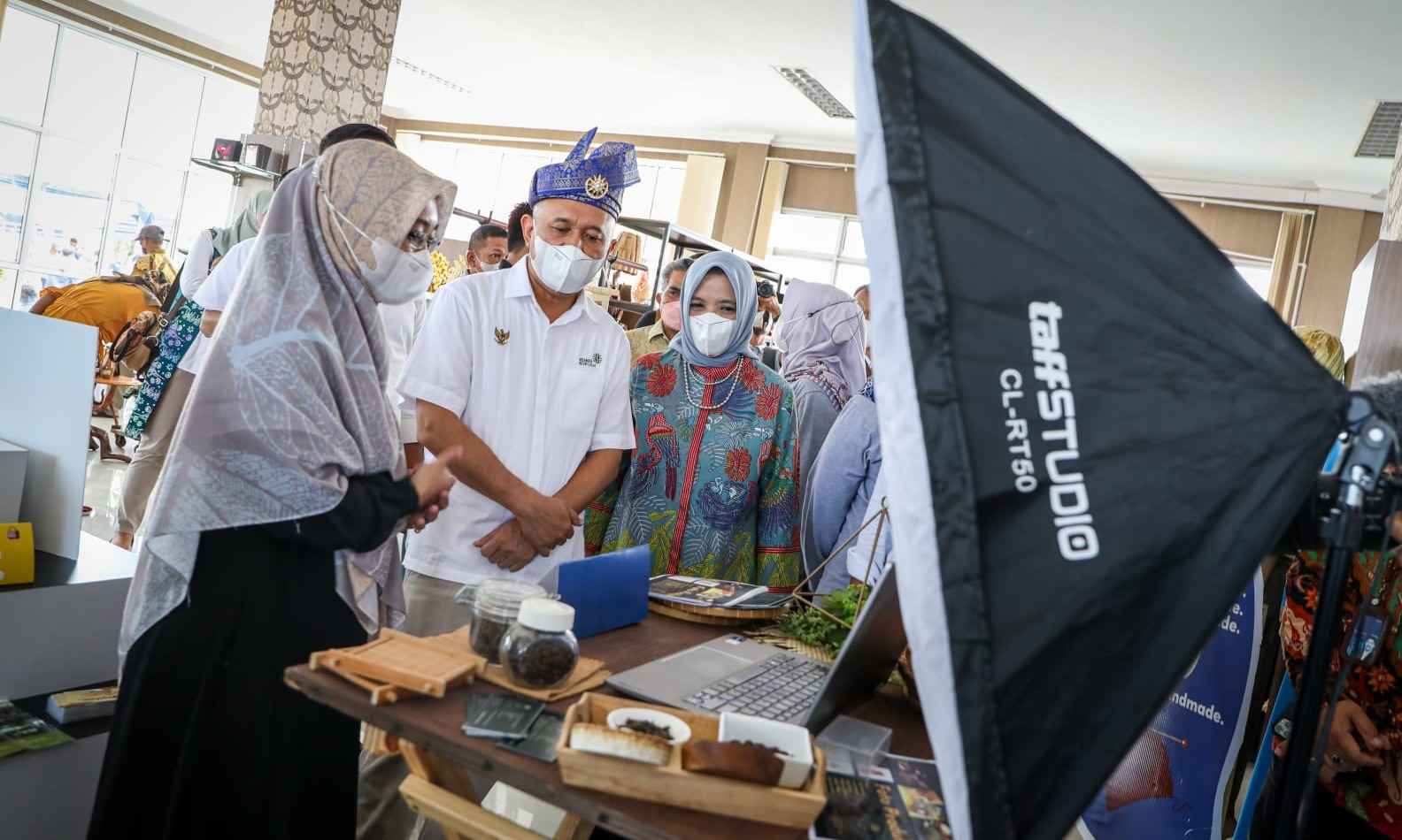 KemenkopUKM Resmikan PLUT-KUMKM Batam