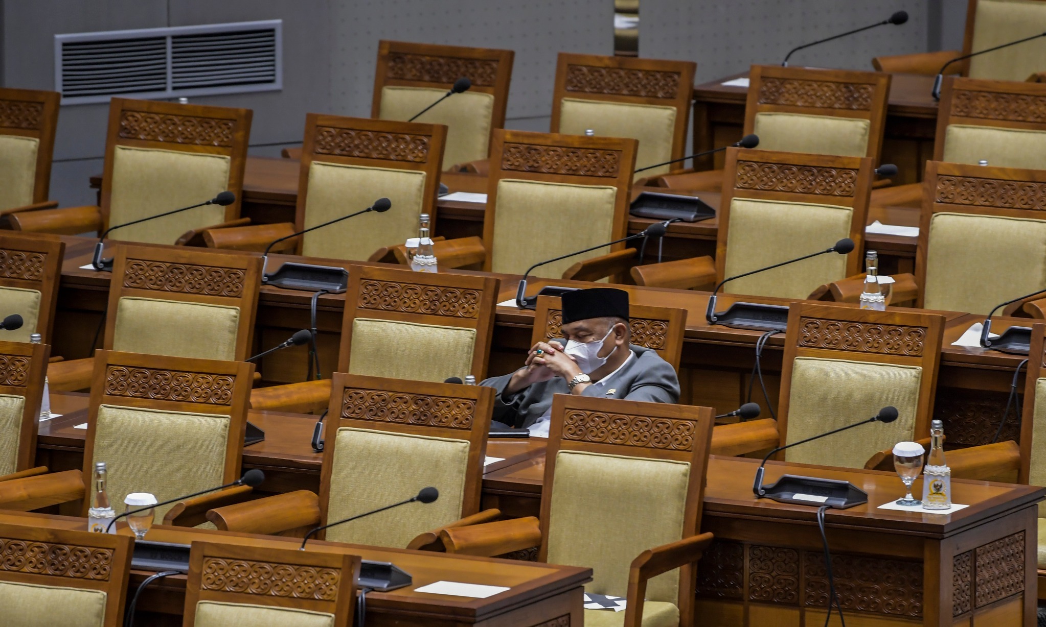 MKD Panggil Anggota DPR Nonton Porno