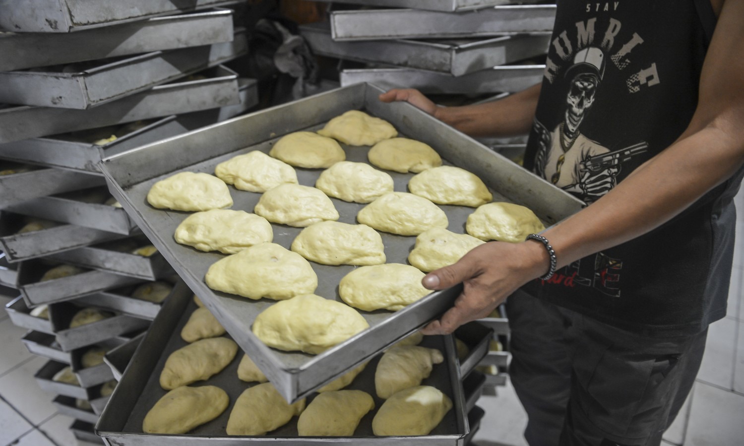 Kisah Soal Roti Dan Pisau Pengiris