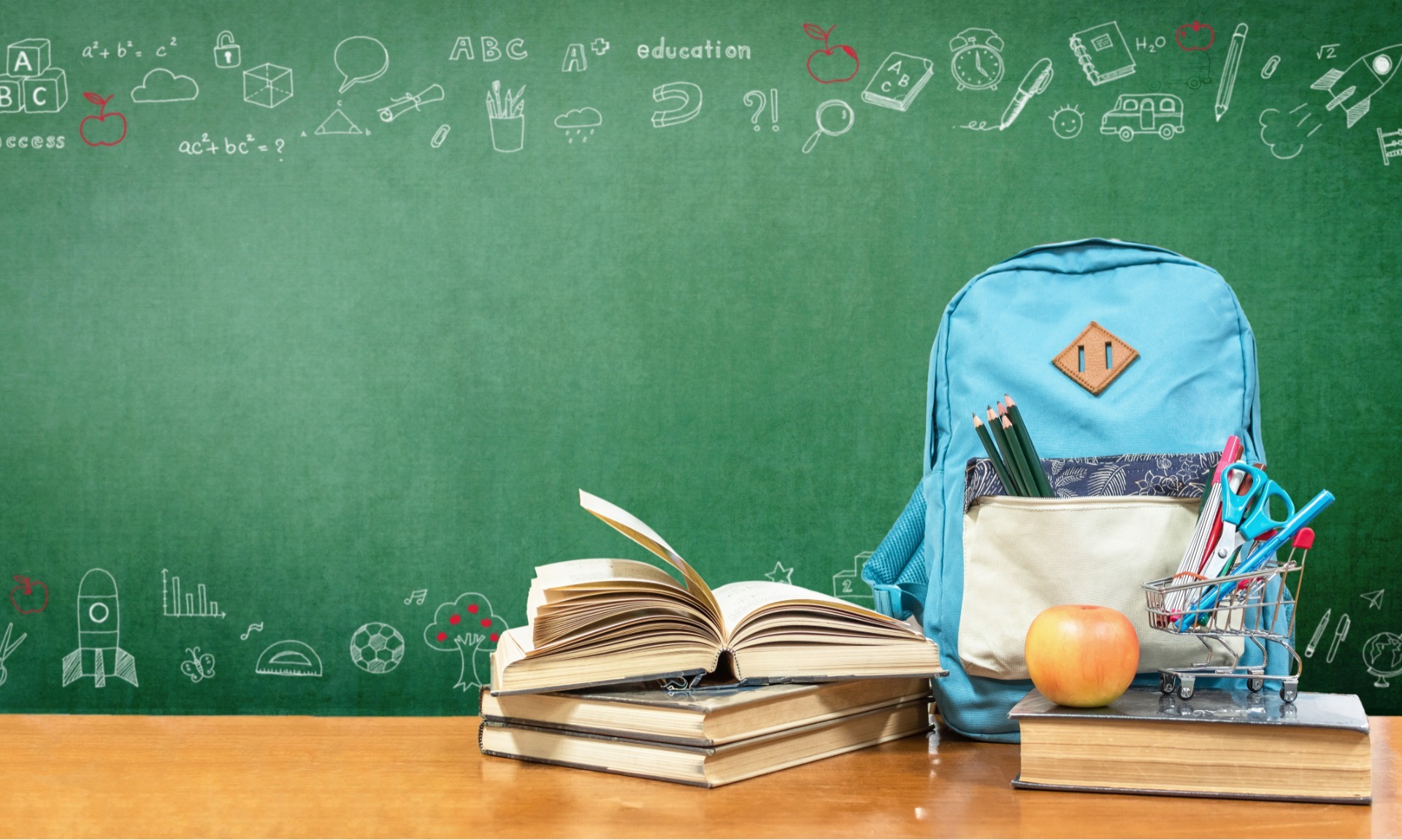 Anak-anak Di Sarmi Tiap Hari Jalan Kaki 7 Km Ke Sekolah