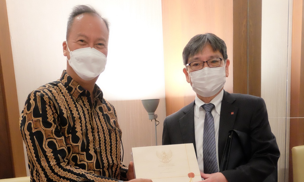 Menperin Undang Investor Jepang Perkuat Industri Minyak Atsiri