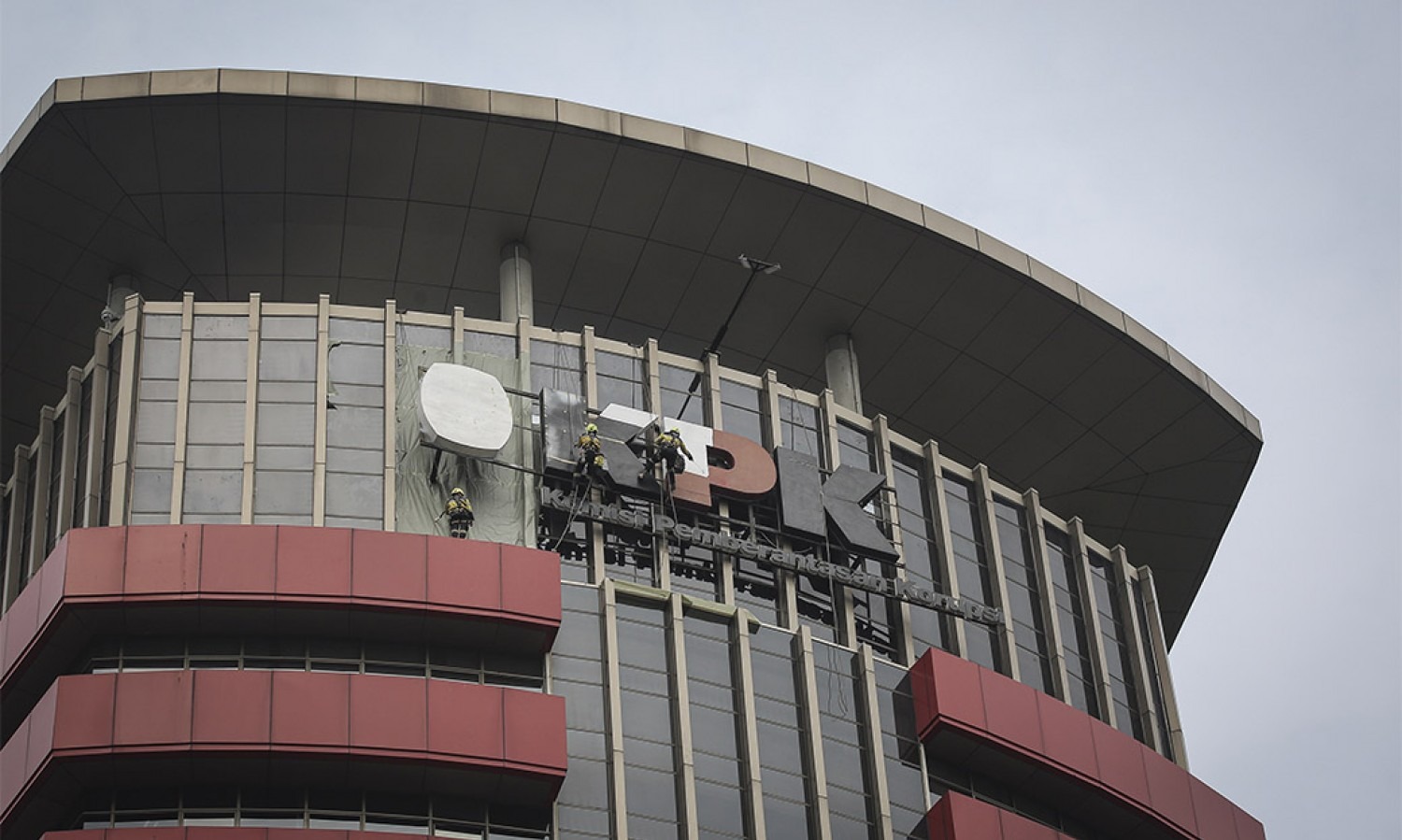 Kasus Korupsi Bupati Mamberamo Tengah, KPK Periksa Penyanyi Nowela