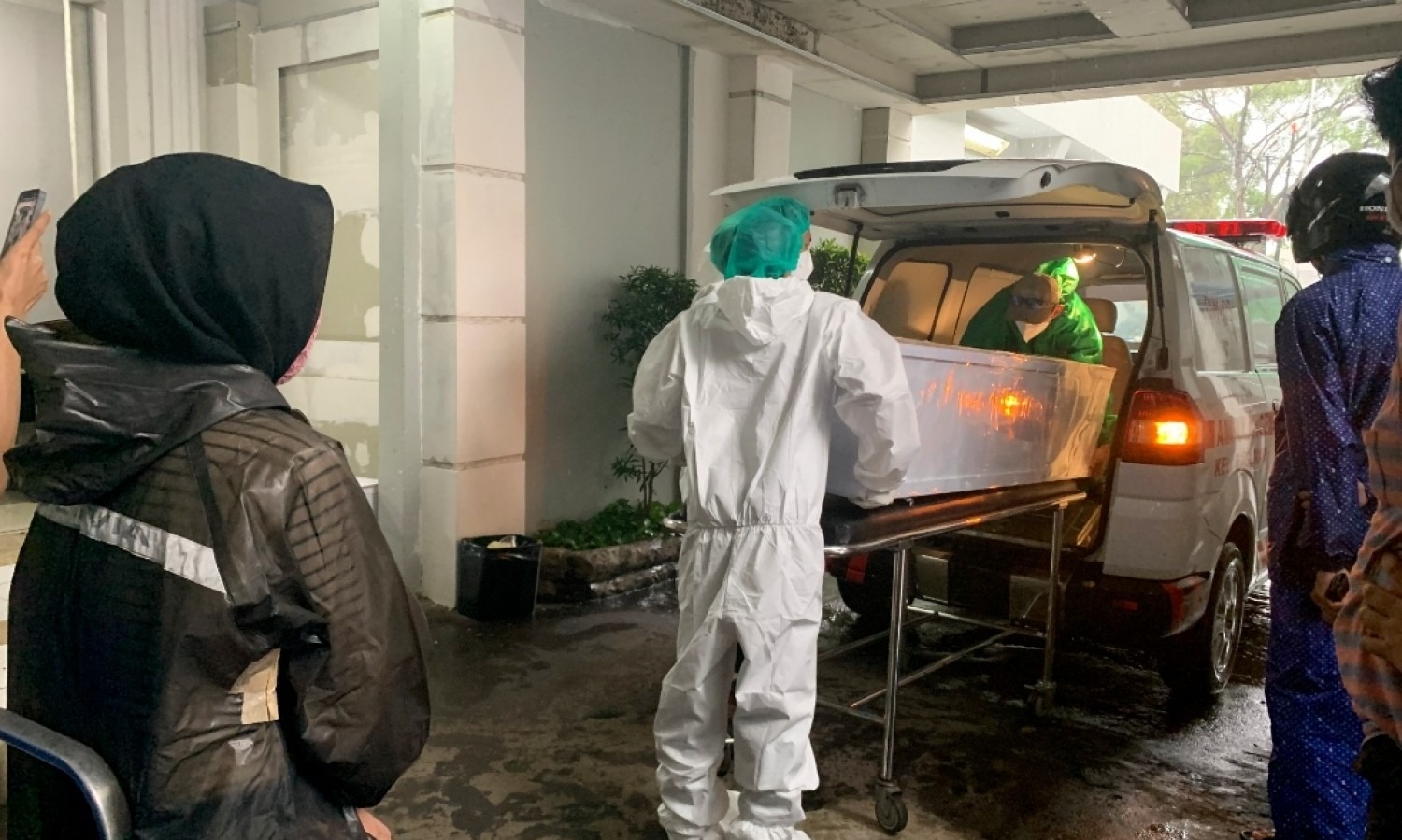 Dinkes Sulbar Sesalkan Ambulans Puskesmas Tolak Antar Jenazah