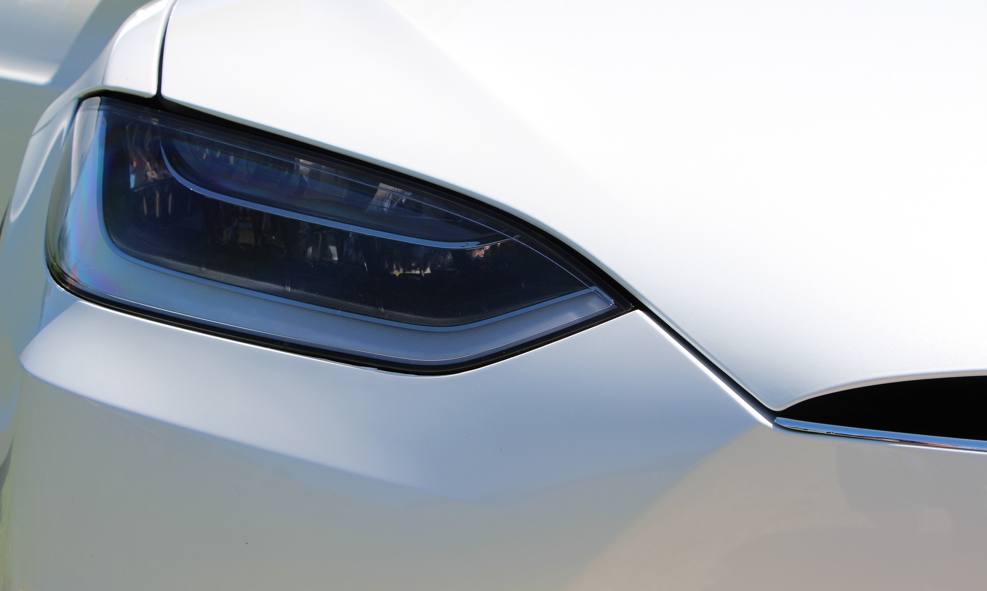 Tesla Produksi Sejuta Mobil Listrik Di Gigafactory Shanghai