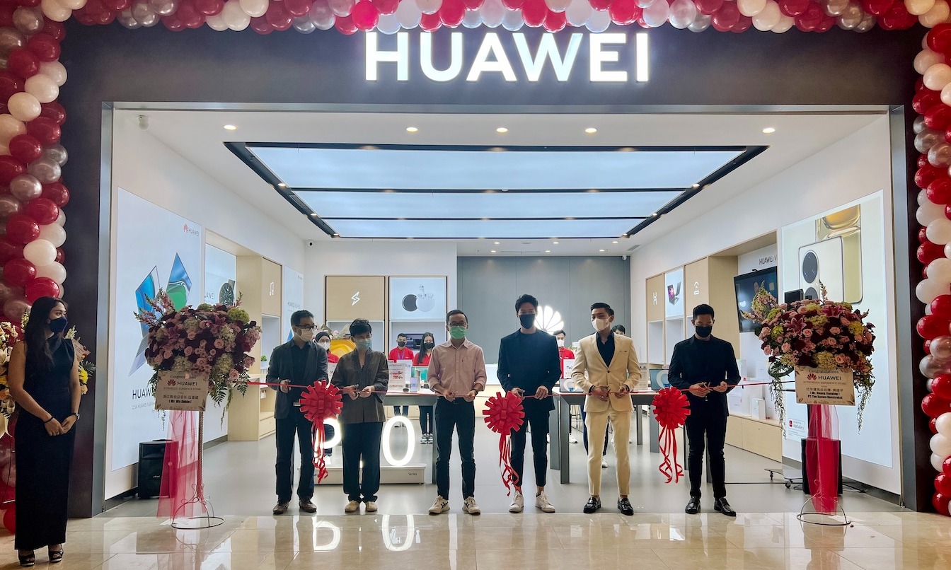 Huawei Buka Gerai Authorized Experience Store Di Jakarta Timur