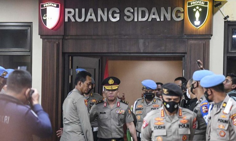 Kompolnas Ingatkan Polri Fokus Pada Sidang Etik