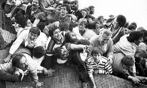 58 Tahun Berlalu, Tragedi Estadio Nacional Diulang Di Indonesia