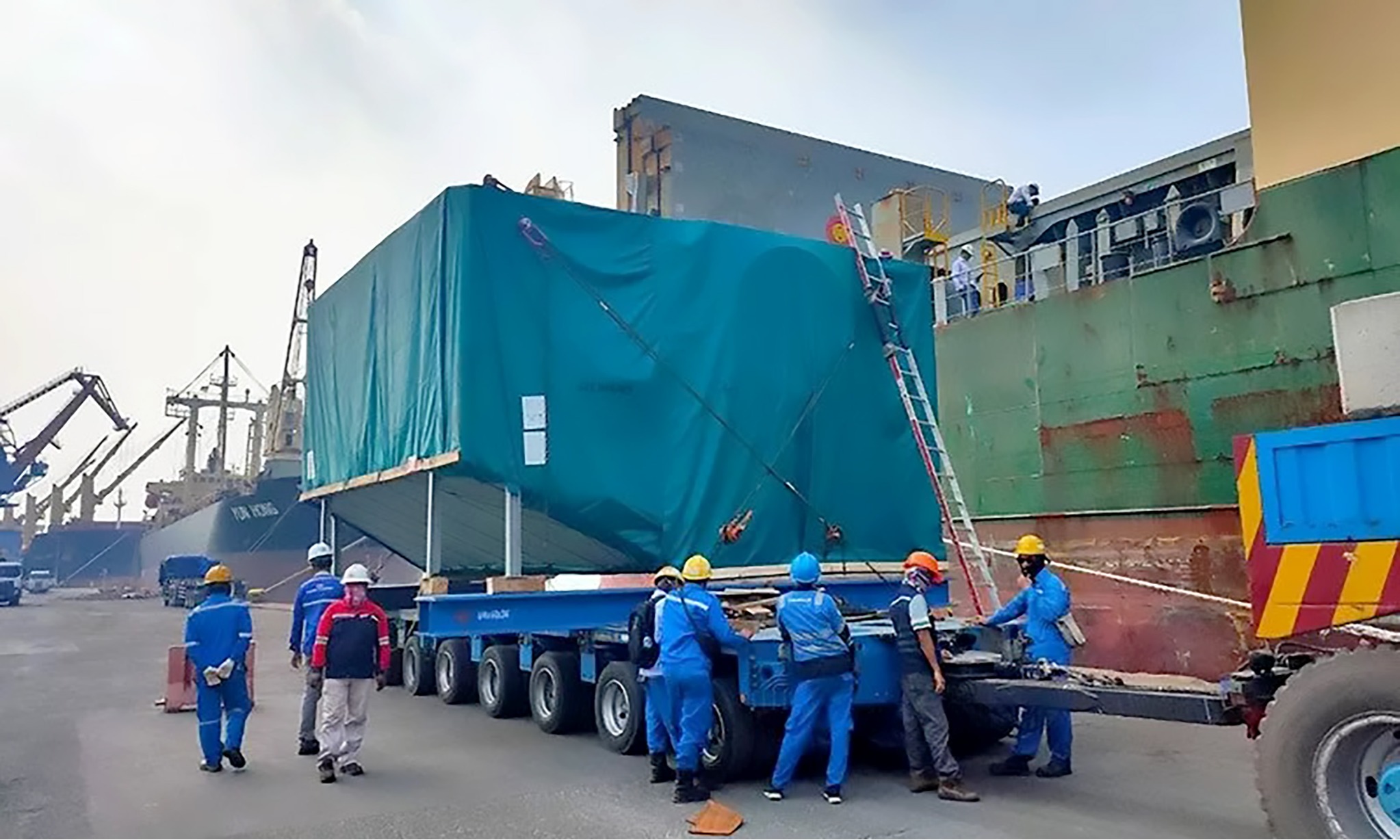 Barata Indonesia Mulai Kirim Komponen Listrik Ke PLTU Jawa 9 Dan 10