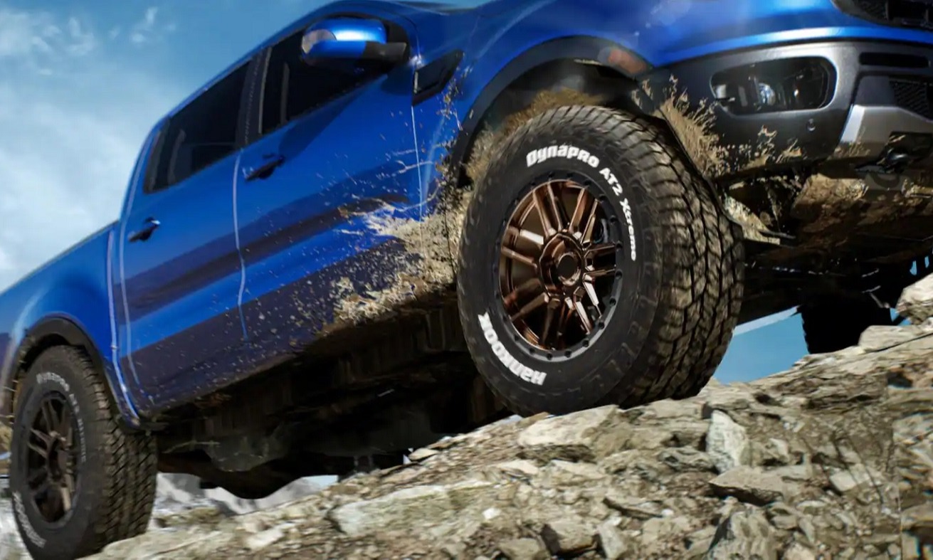 Empat Tips Merawat Mobil Agar Tetap Lincah Saat Touring