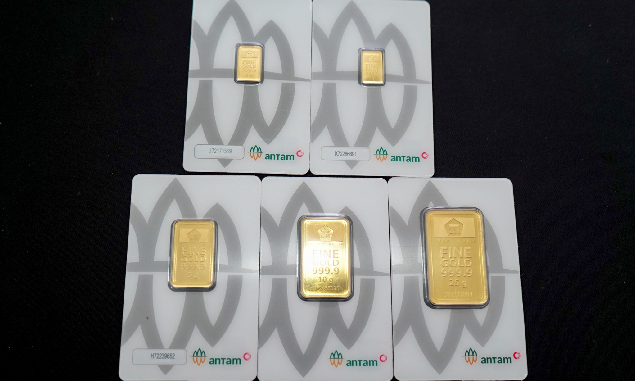 Turun Seribu, Emas Antam Dihargai Rp980.000/gram