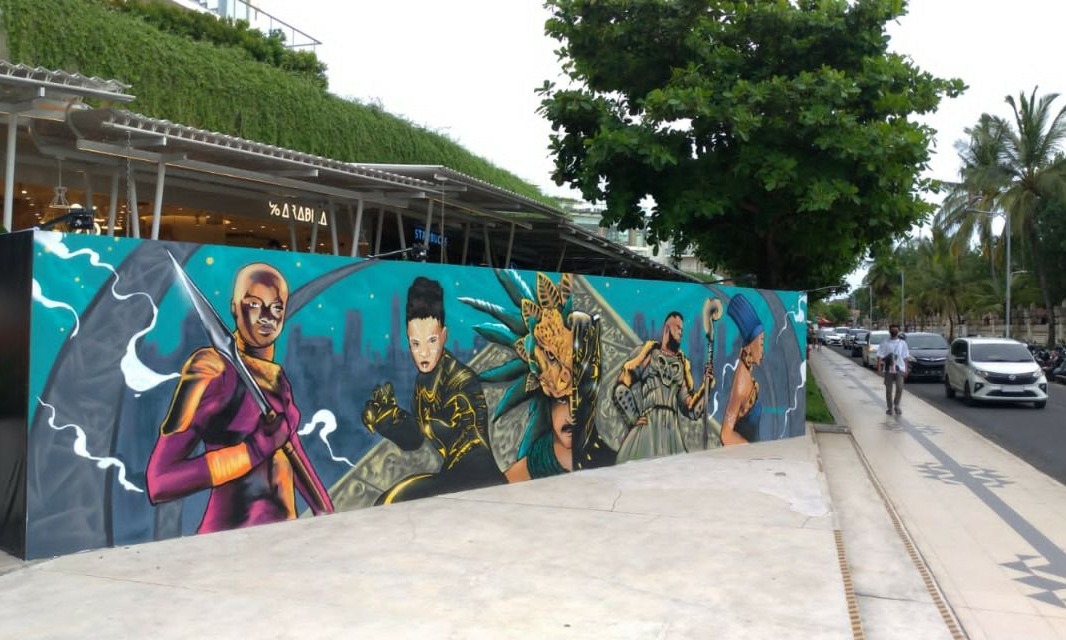 Disney Indonesia Kolaborasi Seniman Lokal Hadirkan Lukisan Mural