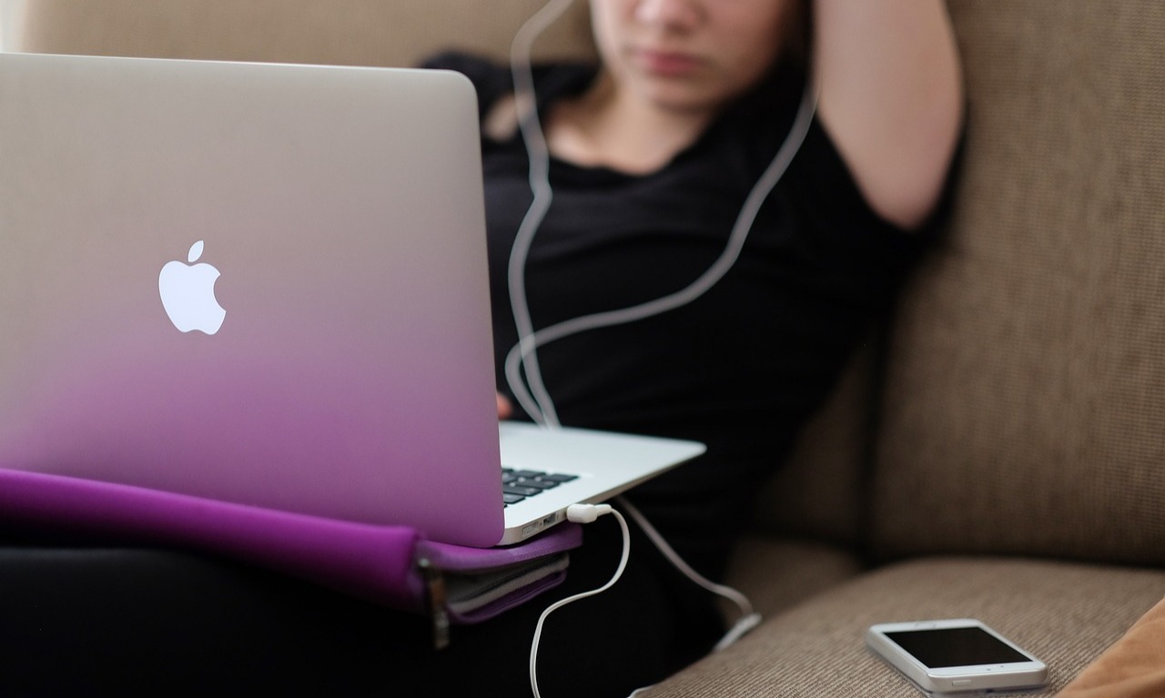 Merekrut Dan Menjaga Loyalitas Karyawan Gen Z