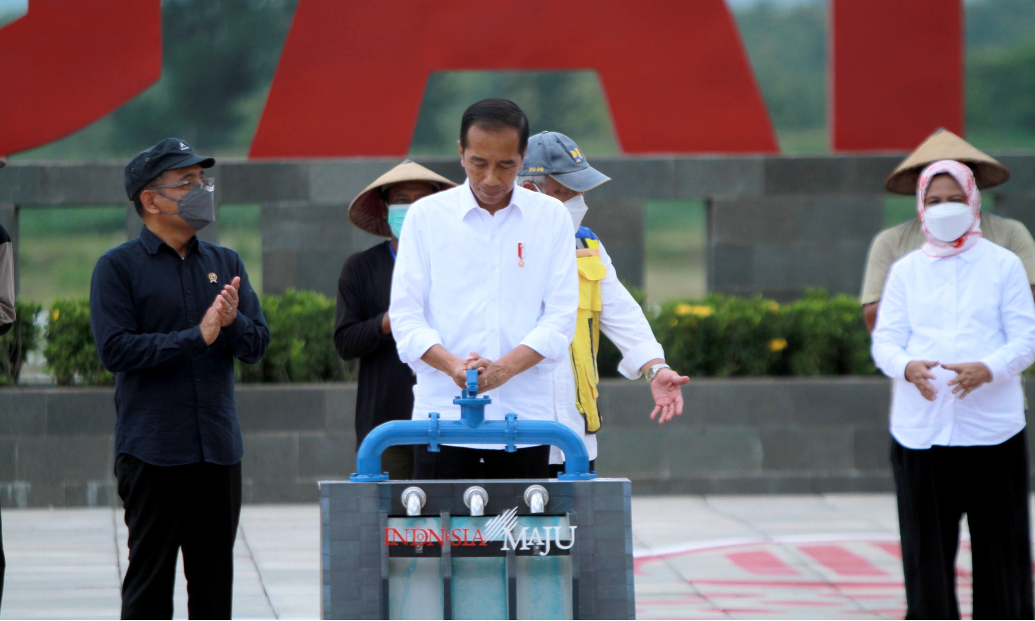 Jokowi Resmikan Bendungan Semantok Senilai Rp2,5 Triliun