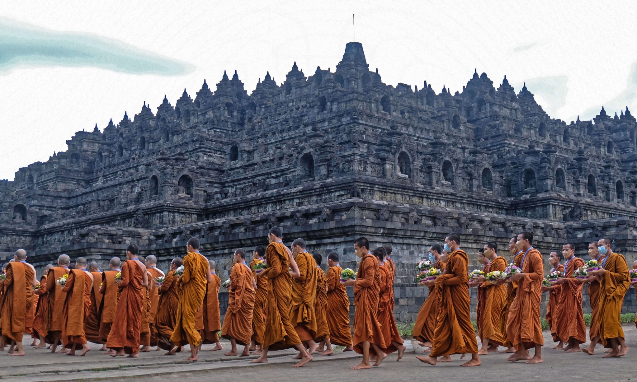 Destinasi Di Indonesia Yang Terancam <i>Overtourism</i>