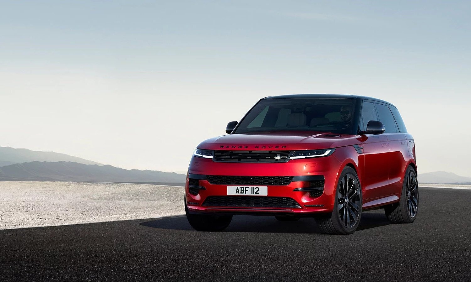 Range Rover Sport <i>Hybrid</i> Rilis Di Indonesia