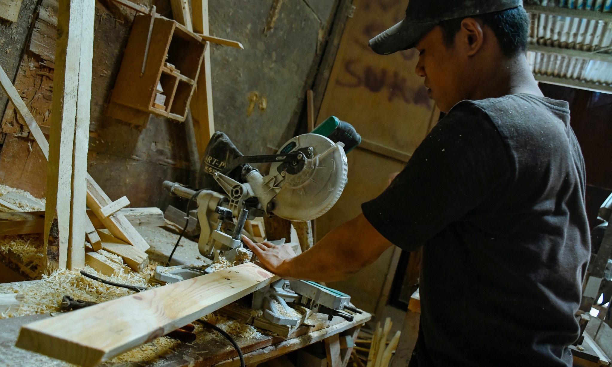 MenkopUKM Minta Asmindo Optimalkan Peluang Pasar Mebel dan Kerajinan