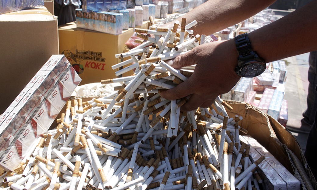 Terjegal Rokok Abal-Abal