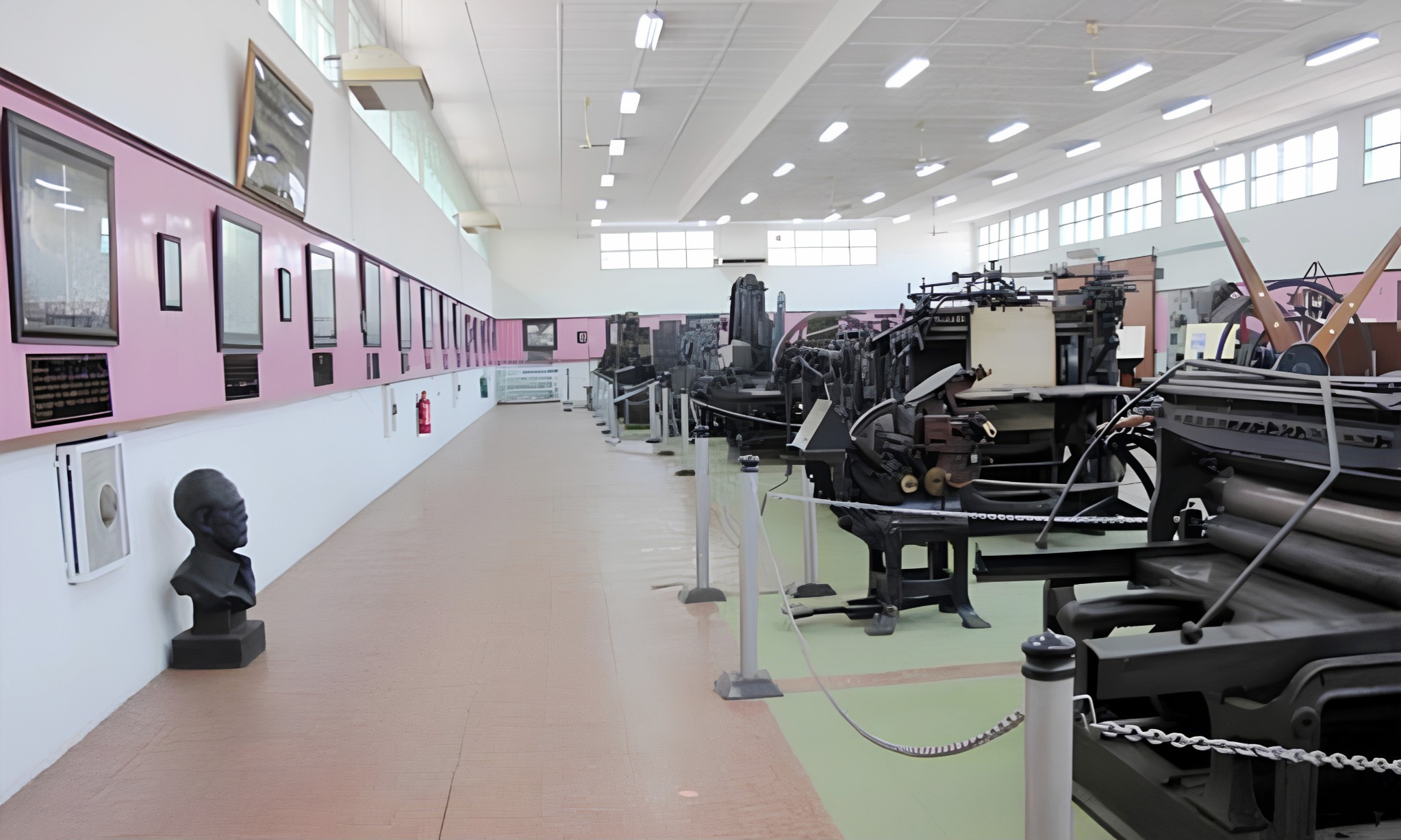 Telusur Jejak Sejarah Uang Indonesia Di Museum Reksa Artha