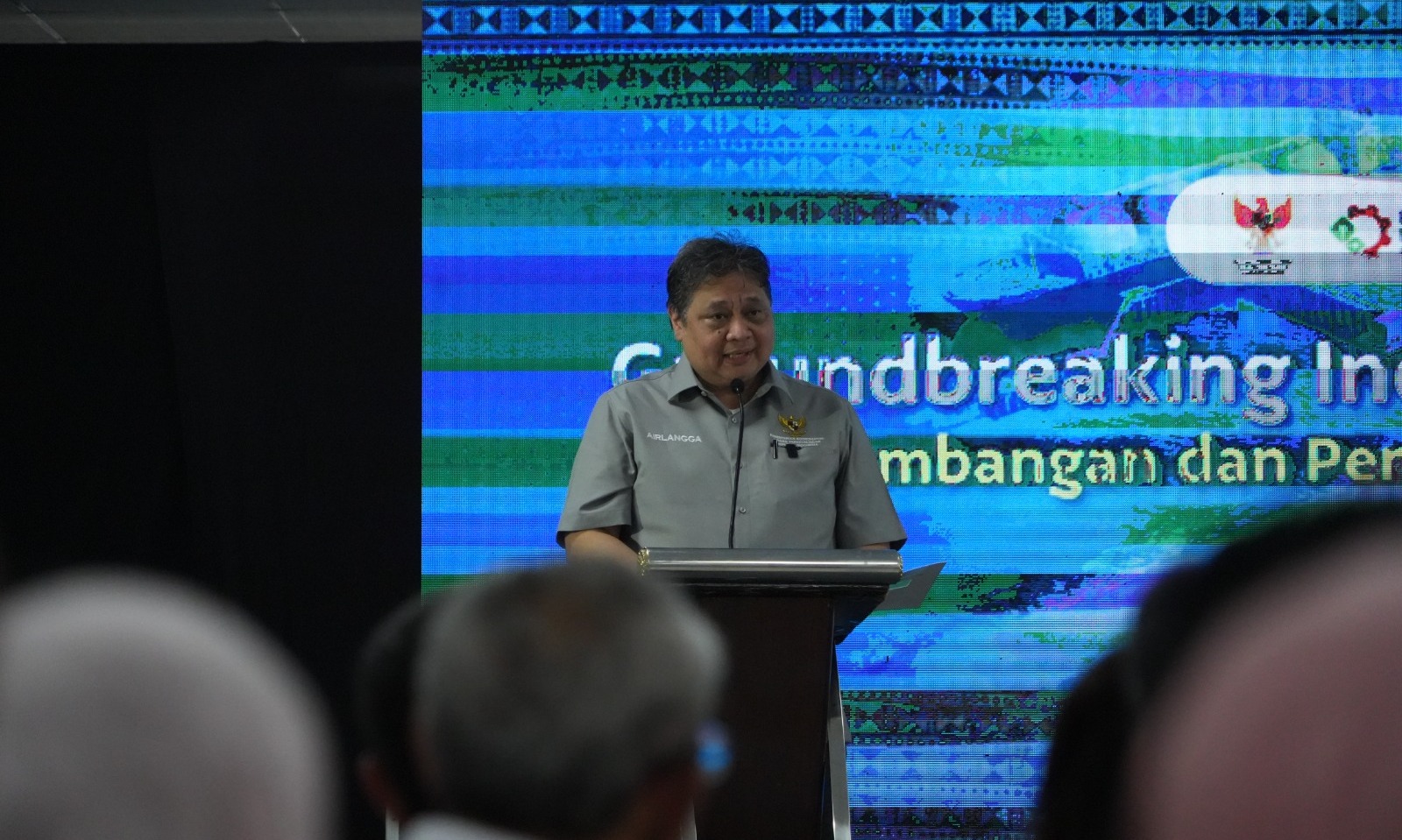 Airlangga Lakukan <i>Groundbreaking</i> Pengolahan Nikel Rendah Karbon