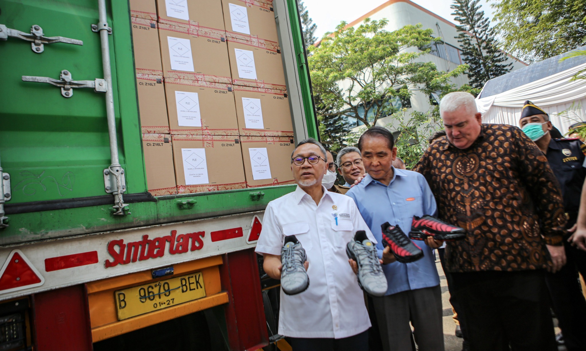 Mendag Lobi Nike Genjot Produksi Di Indonesia