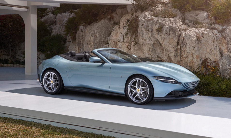 Roma Spider, Konvertibel Bertenaga 612 hp Dari Ferrari