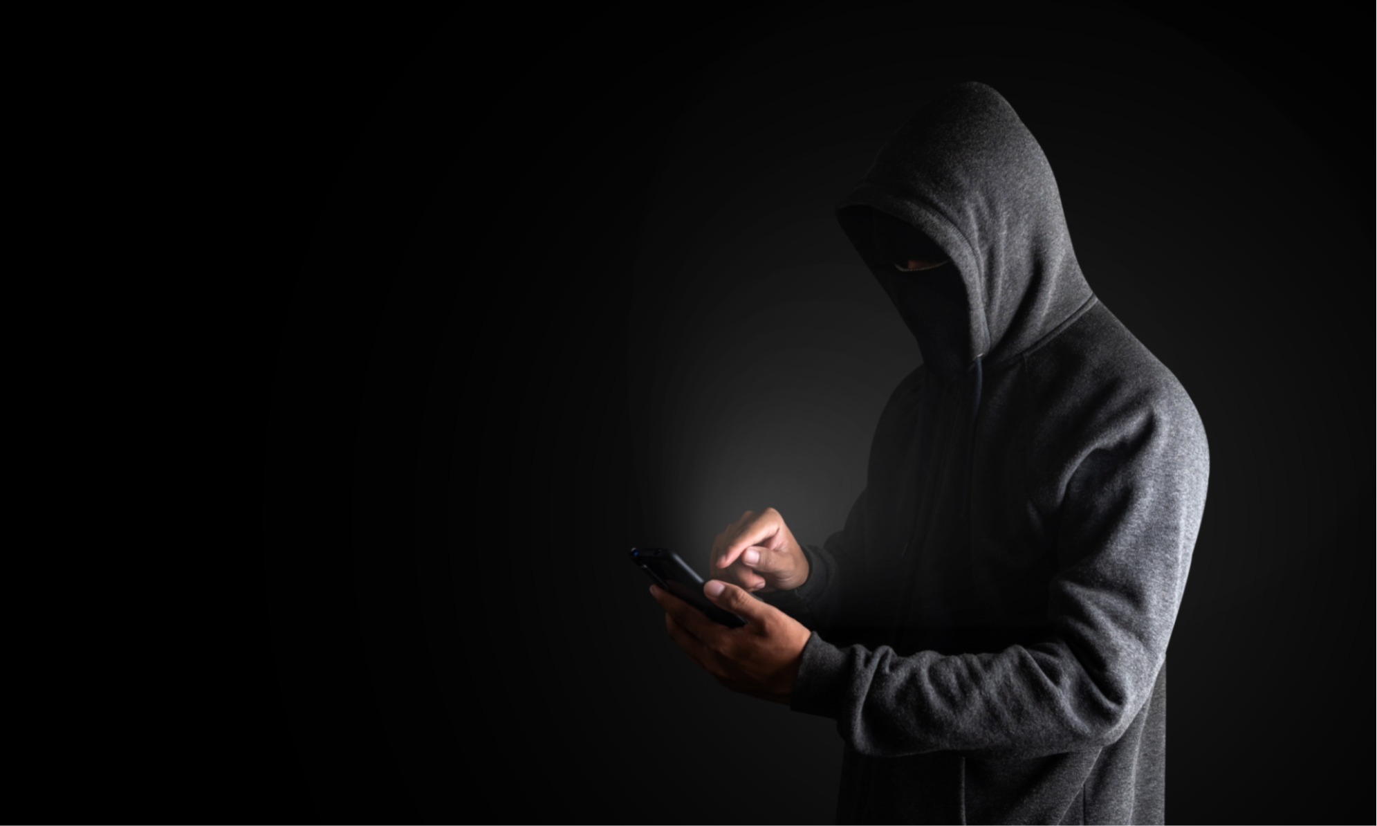 Marak Penipuan <i>Online</i>, Shopee Berbagi Trik Menghindar