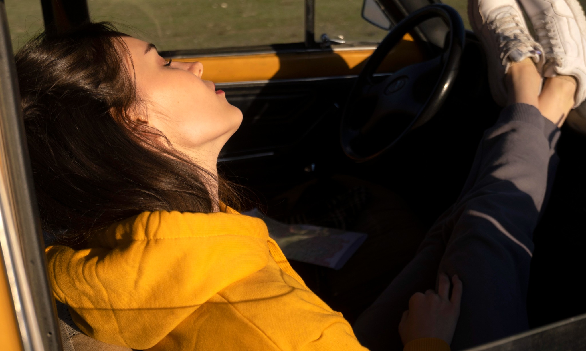 Ingat, Bahaya Tidur Di Mobil Dengan AC Menyala