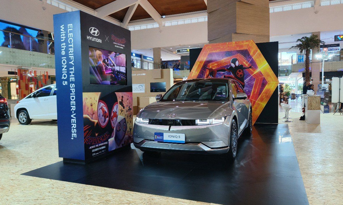 Display Khusus Hyundai Untuk Film Spider-Man Terbaru