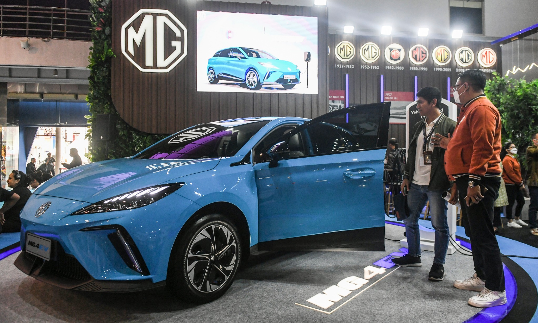 Airlangga: Indonesia Siap Jadi Rantai Pasok Global Kendaraan Listrik