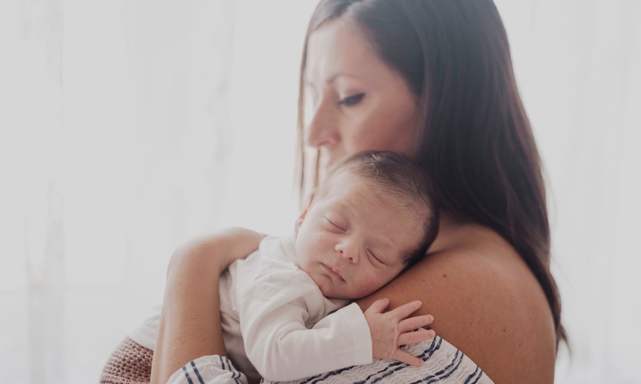 Manfaat Pelukan 'Kanguru' Kurangi Risiko Sepsis