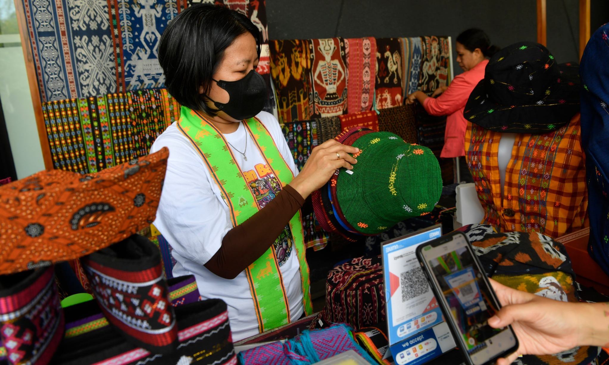 Ajang INABUYER B2B2G Expo Agar Produk Lokal <i>Go Global</i>