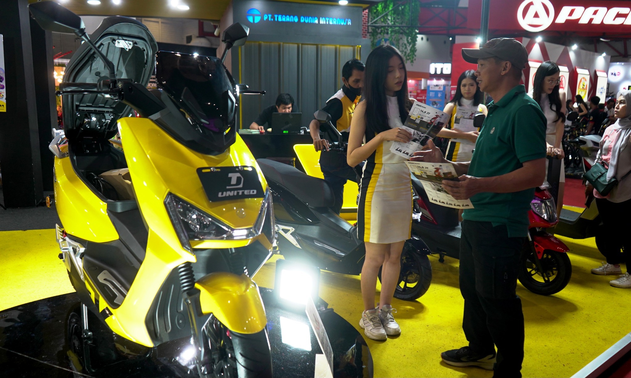 Pengamat: Aturan Insentif Pembelian Motor Listrik Perlu Direvisi