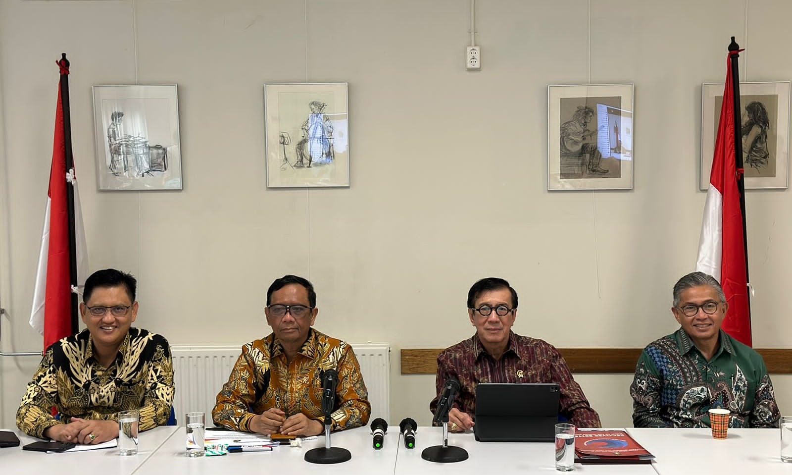 Kemenkumham Berikan Fasilitas Keimigrasian Bagi Para Eksil