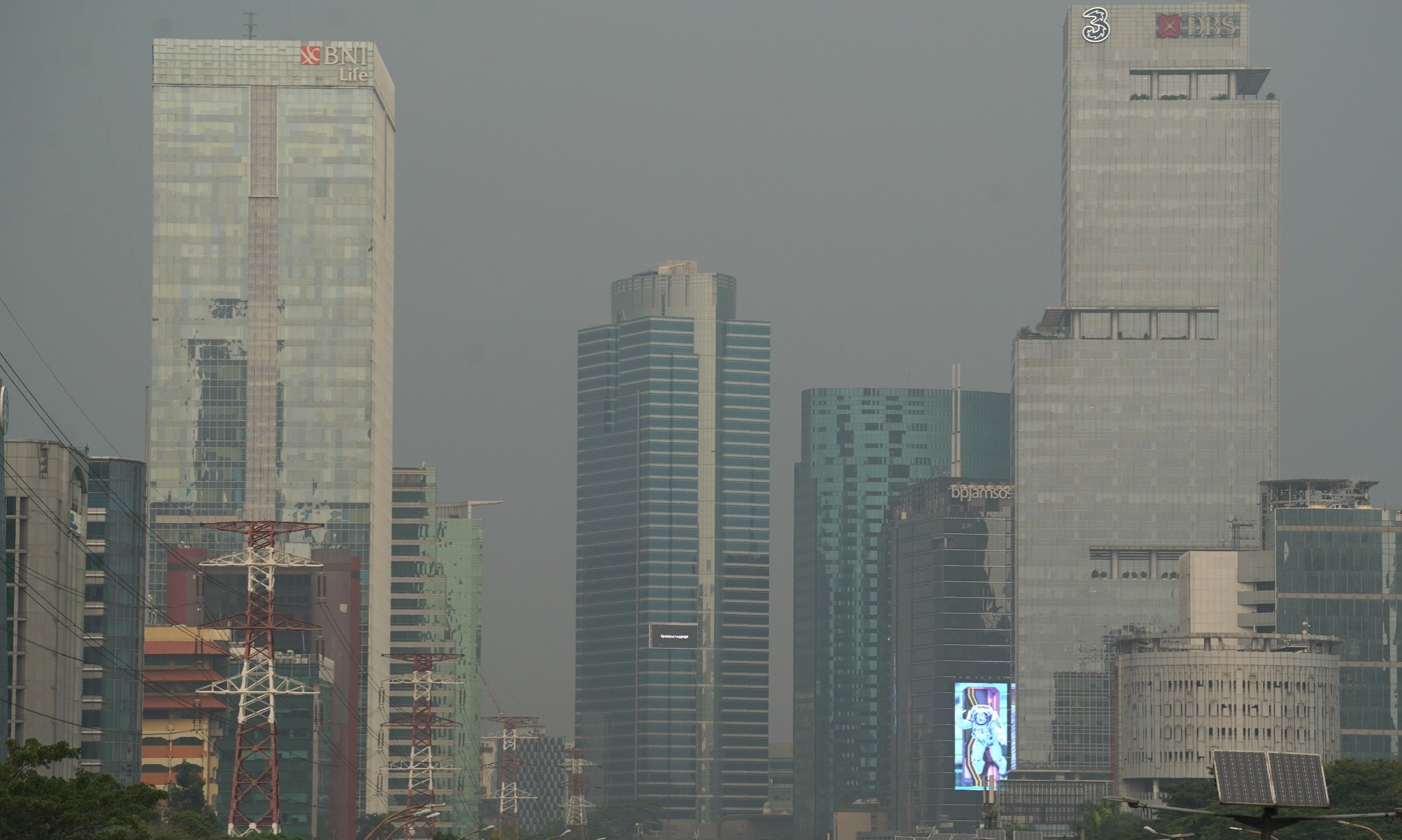 OJK Siap Awasi Perdagangan Karbon di Bursa Karbon