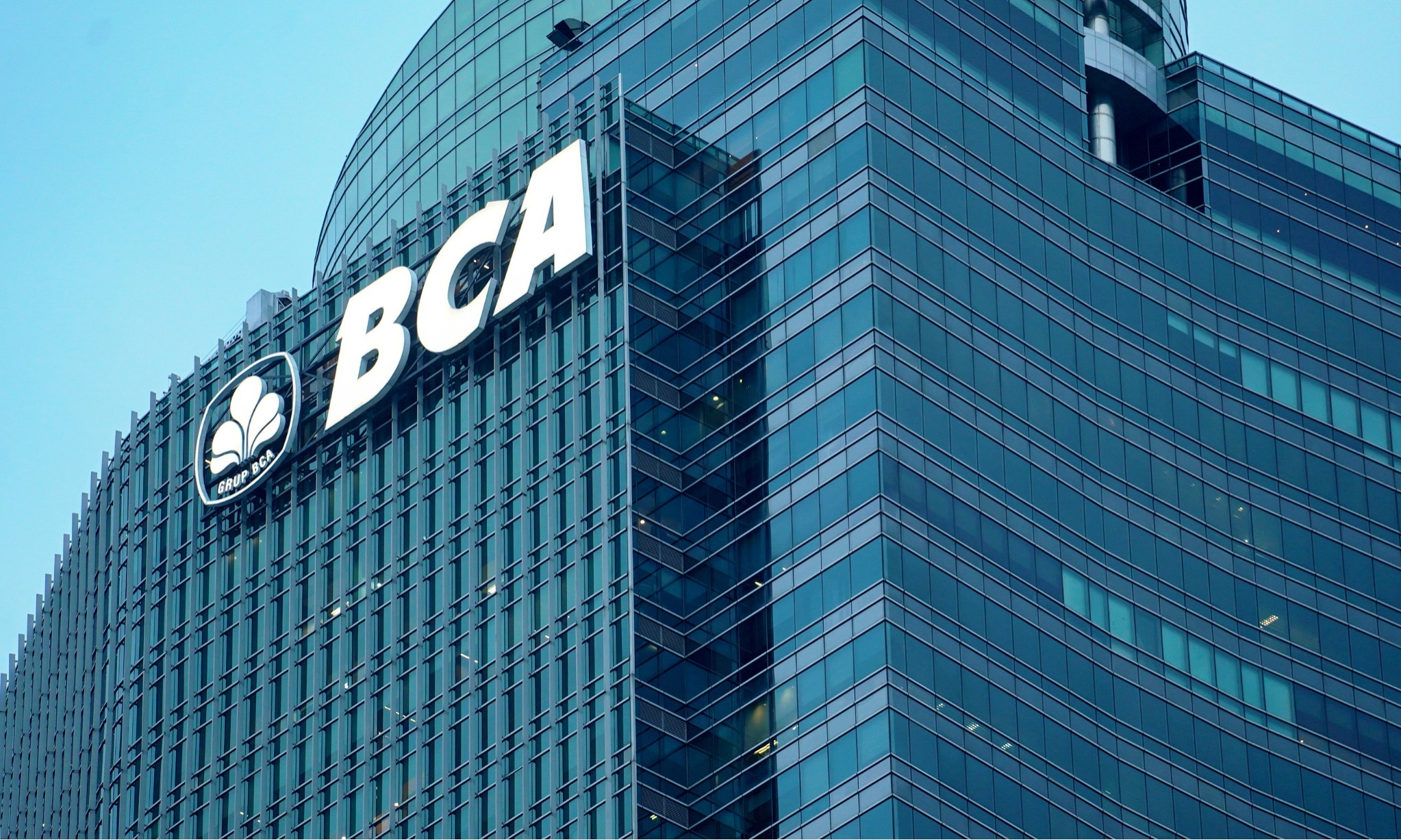 BCA Revisi Target Penyaluran KUR 2023 Jadi Rp720 Miliar
