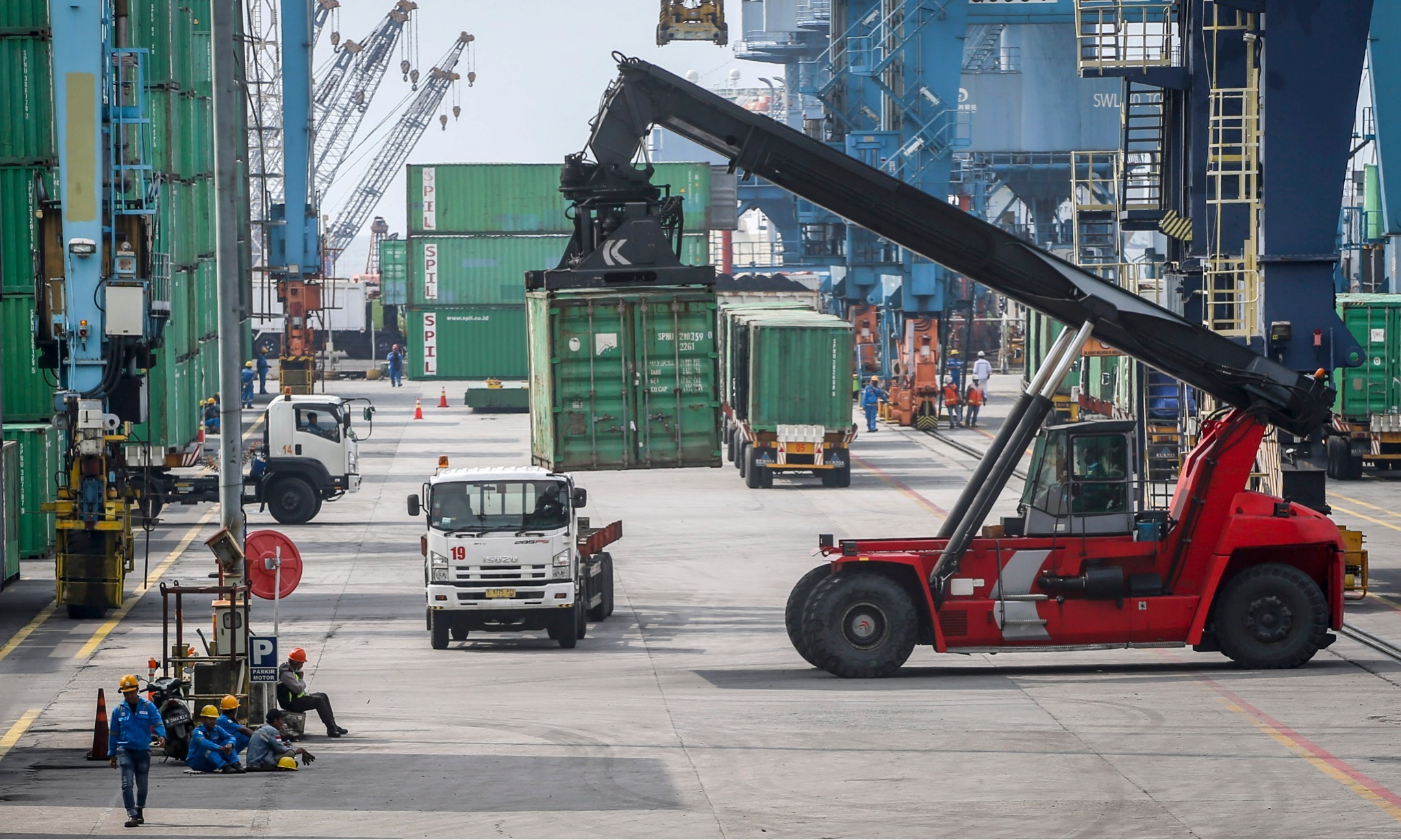 BPS: Sentuh US$3,2 M, Indonesia Jaga Surplus Dagang 40 Bulan Terakhir