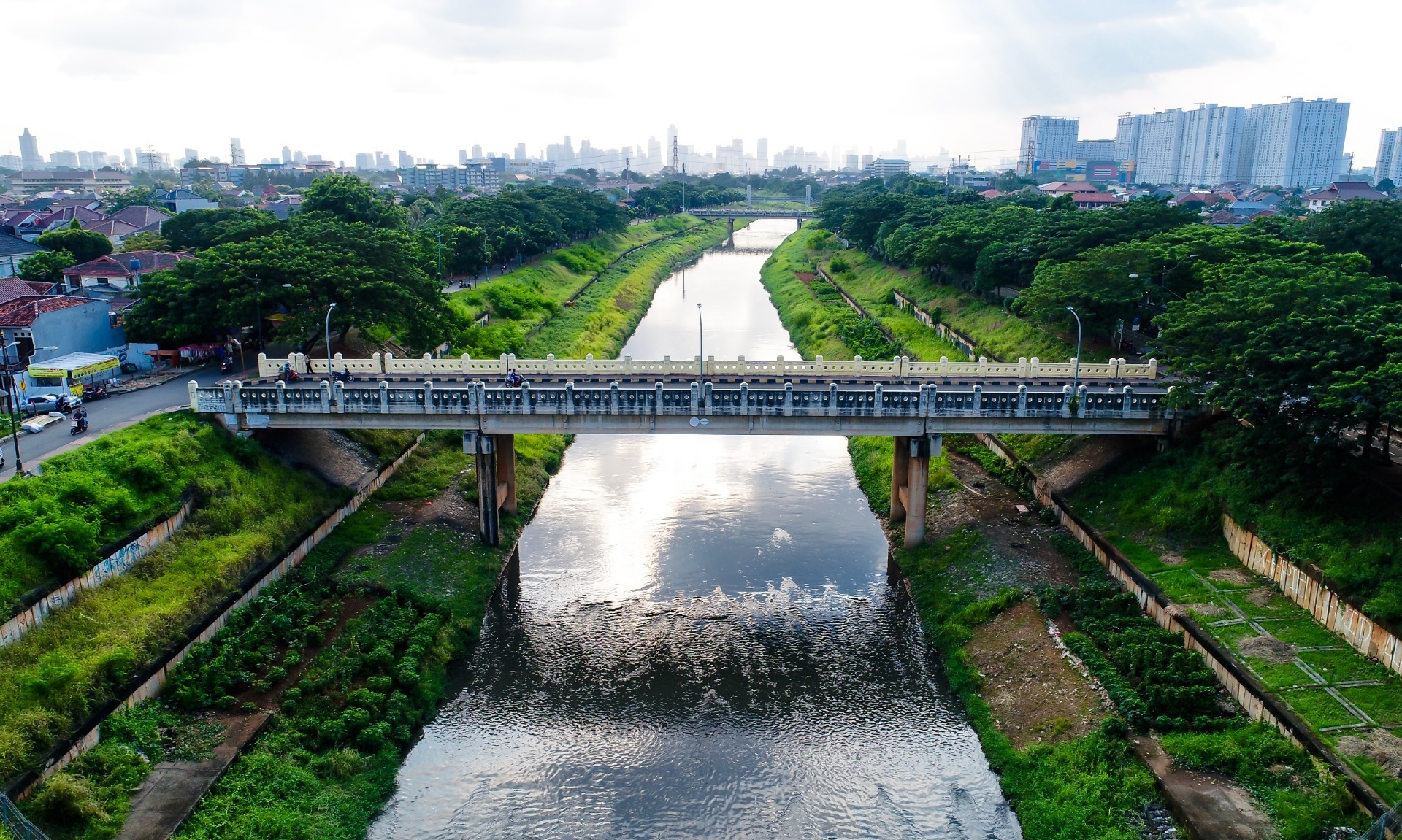 Pakar Tata Kota: BKT Bisa Dikembangkan Menjadi Wisata Air Ruang Publik