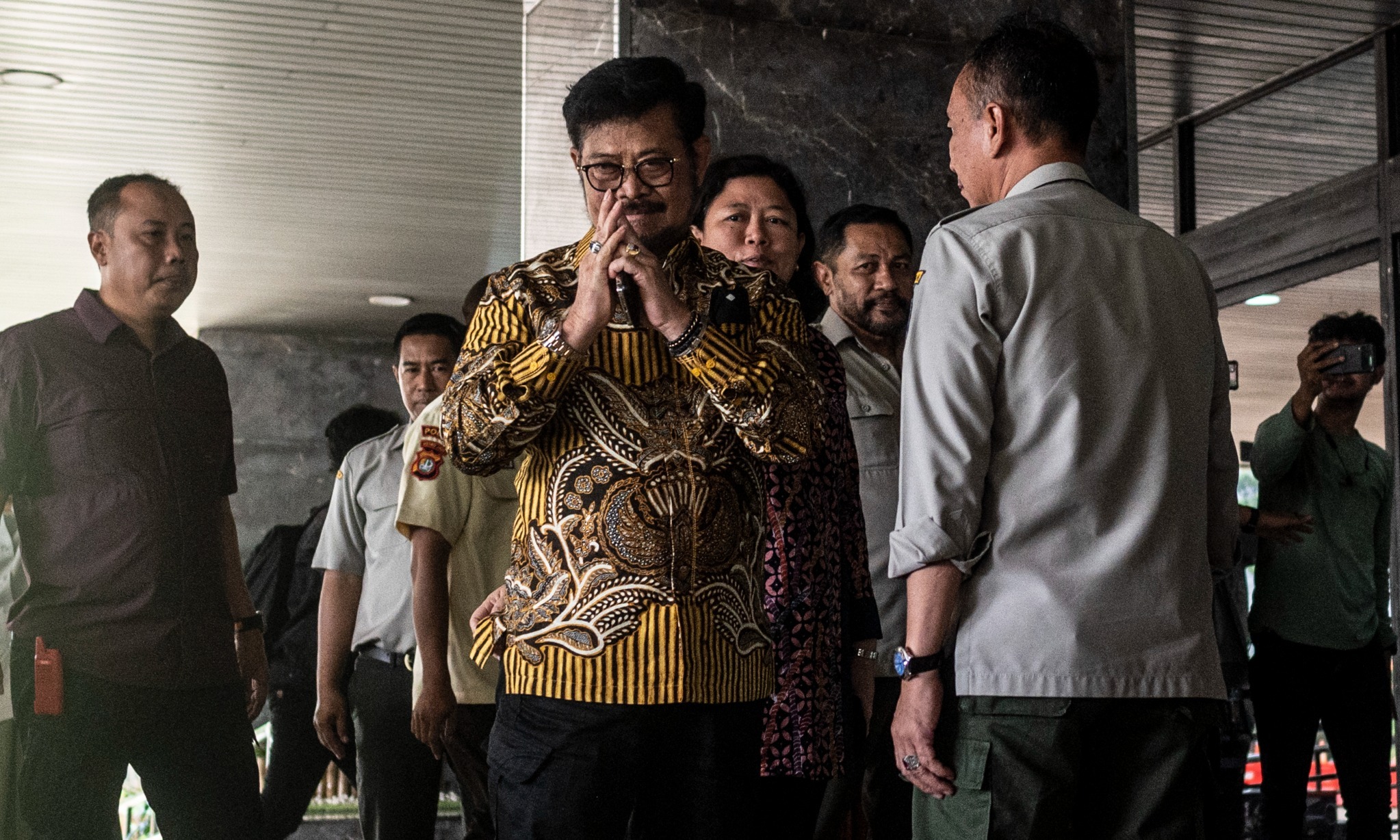 Jokowi Tahu Mentan Syahrul Sudah Di Tanah Air