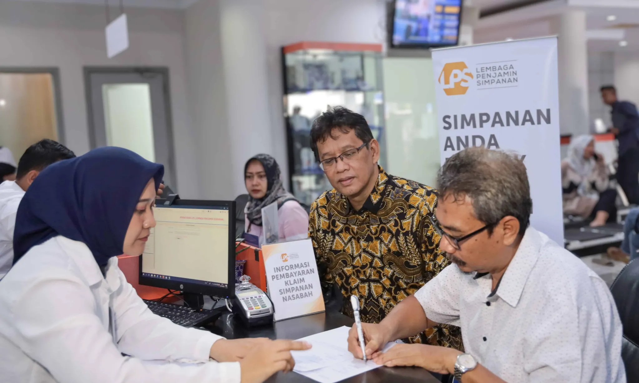 <i>"Gercep"</i>, LPS Kucurkan Rp280 M Kepada Nasabah BPR KRI